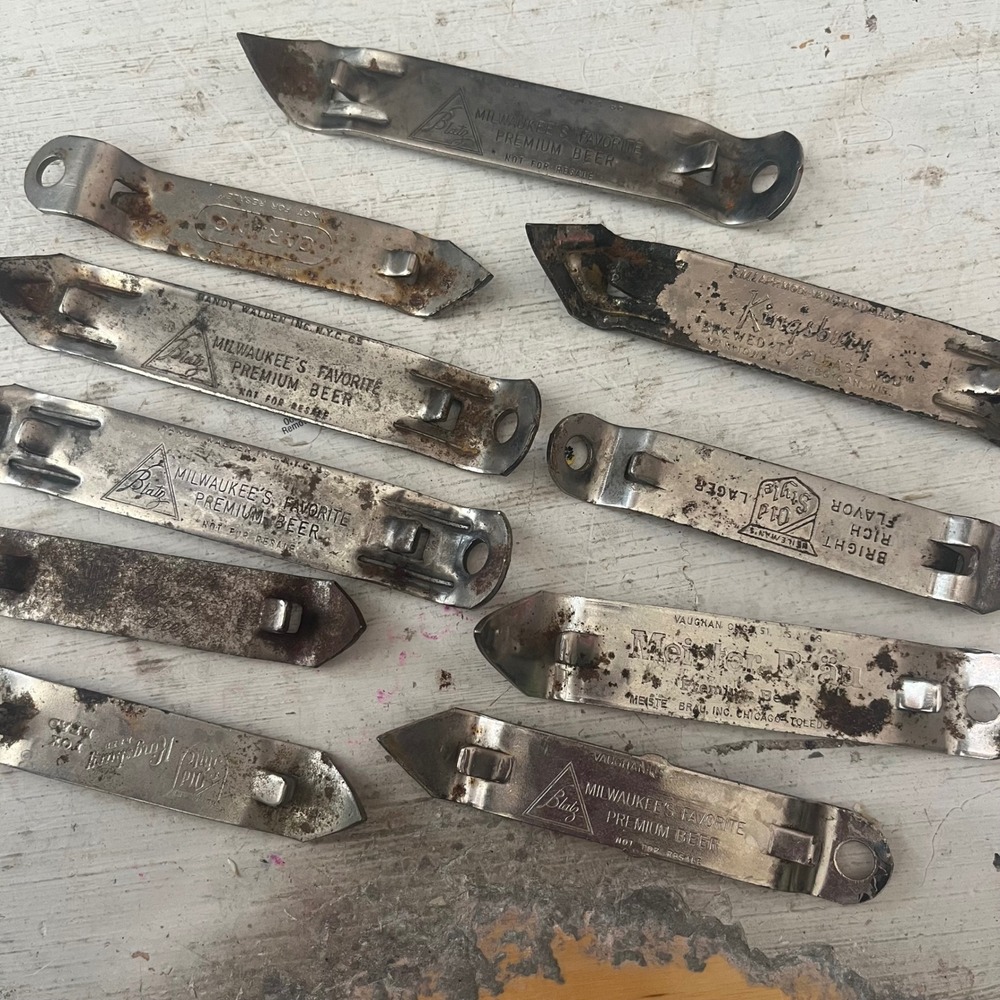 Lot of 10 Vintage Bottle Can Openers Church Keys Beer Blatz Old Style Kingsbury